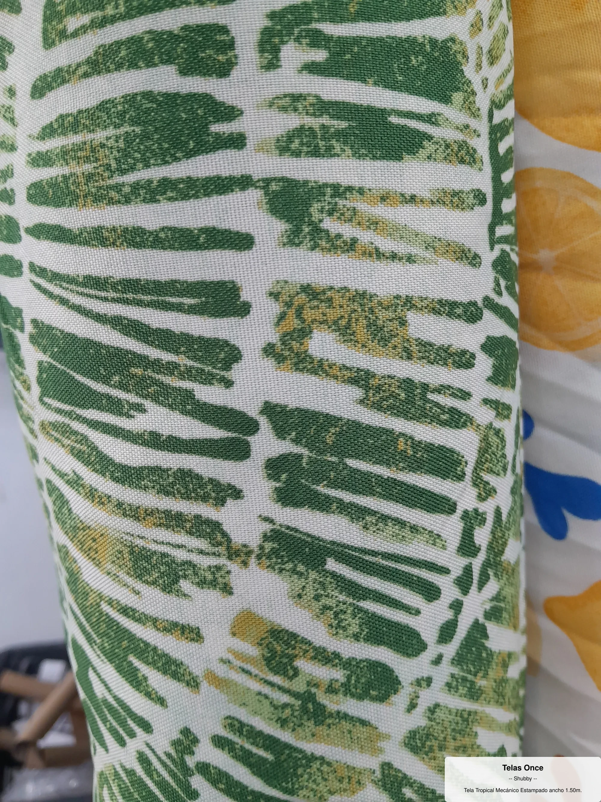 Tela Tropical Mecánico Estampado ancho 1.50m.